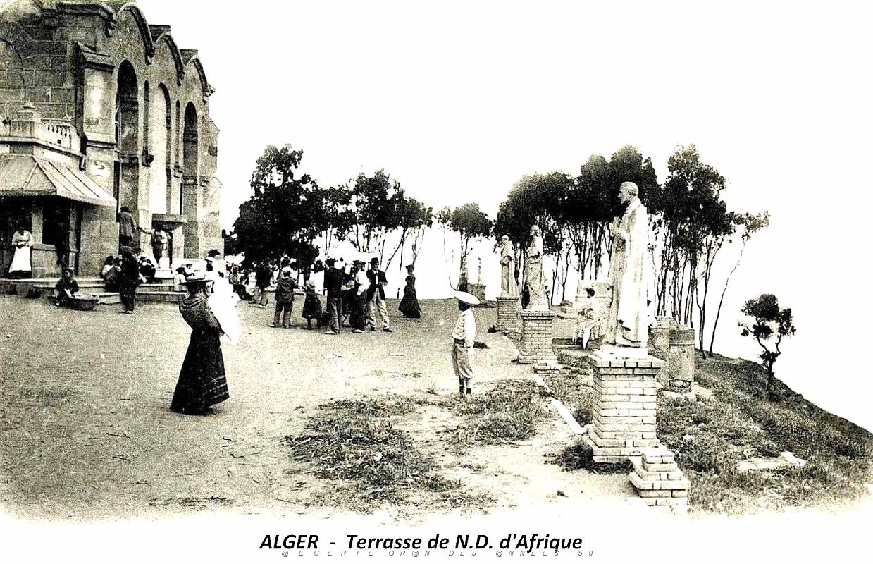 1474- Alger - Notre-Dame d'Afrique - Terrasse.jpg